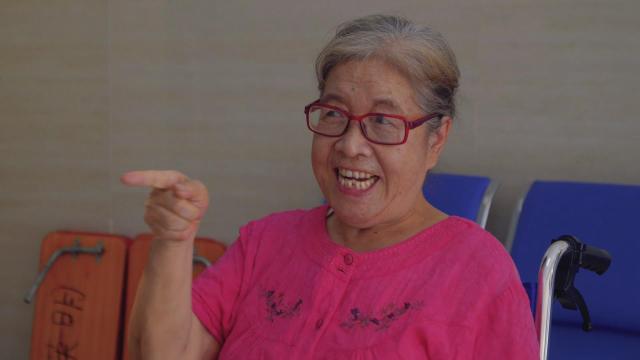 大明湖畔容嬷嬷
